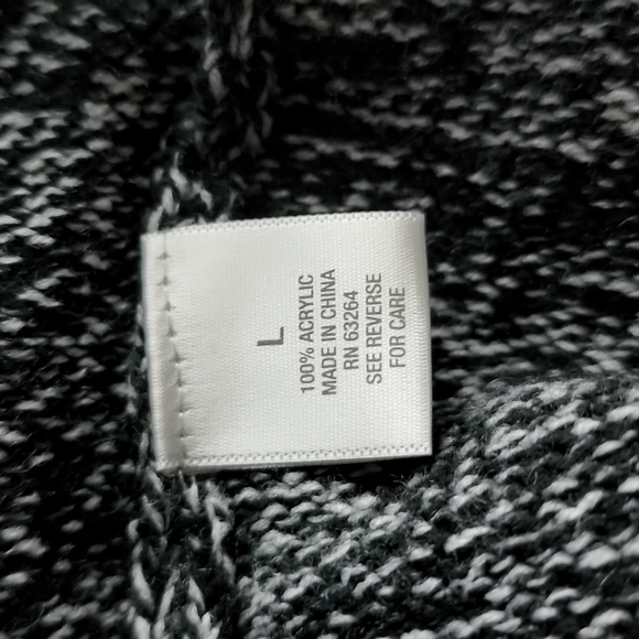 Dressbarn gray white black sweater L - Picture 8 of 8